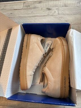 NWT Birkenstock Suede Casual Sneakers